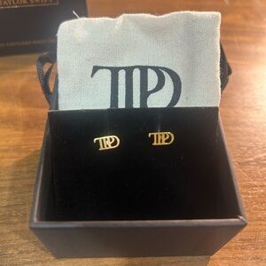 Official Taylor Swift TTPD gold earring BRAND NEW sold out